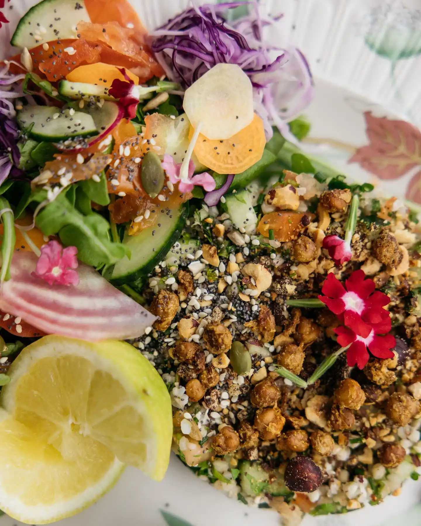 Salade de saison au Yac'h, bistrot breton Saint-Goustan
